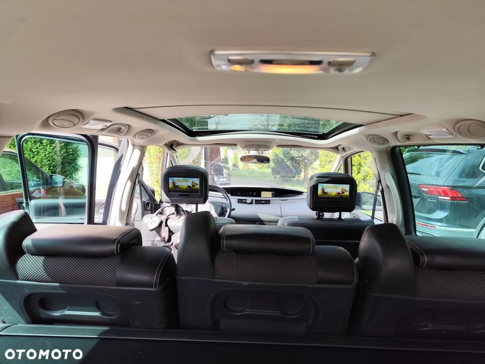 Renault Grand Espace 2.0 dCi FAP Navitech - 11