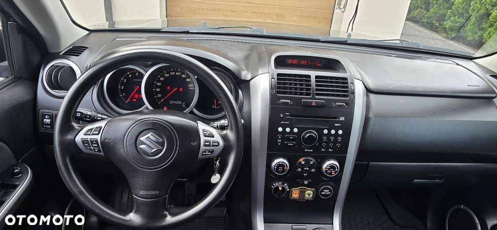 Suzuki Grand Vitara 1.9 DDiS - 20