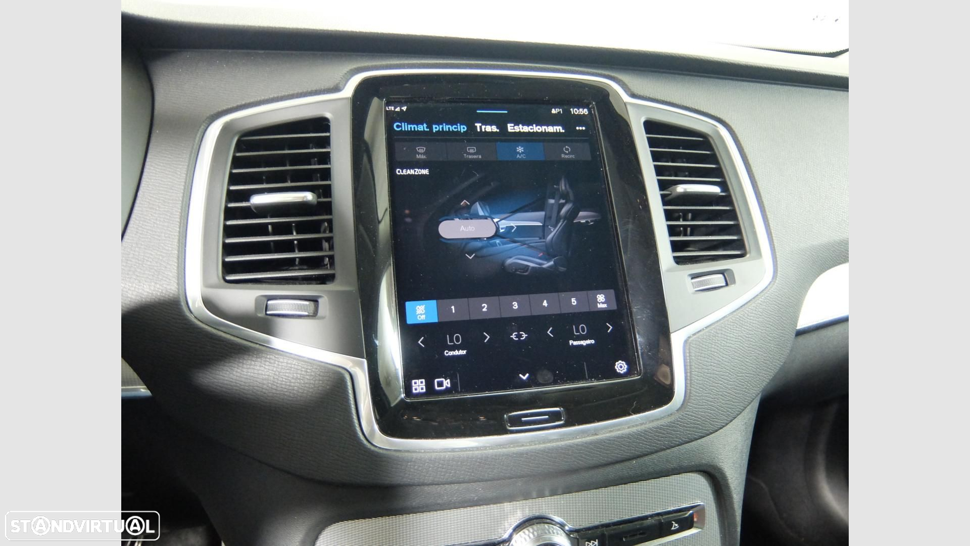 Volvo XC 90 2.0 T8 PHEV Core AWD - 27