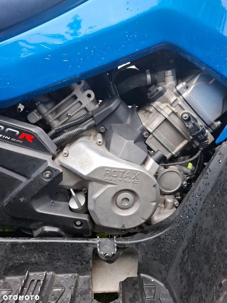 Can-Am Outlander - 6