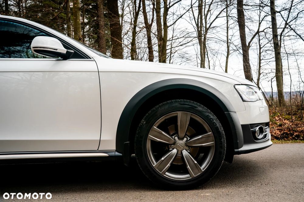 Audi A4 Allroad 2.0 TDI Quattro - 15
