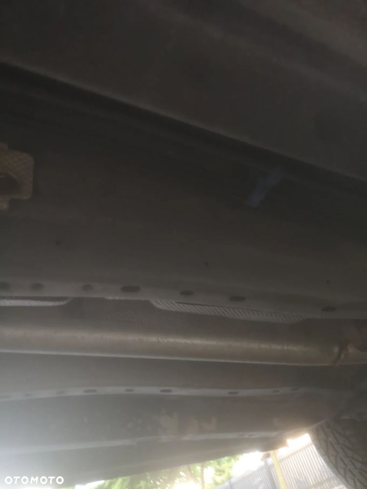 Ford Tourneo Connect - 12