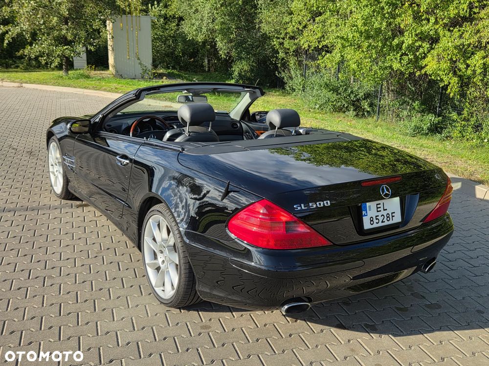 Mercedes-Benz SL - 22