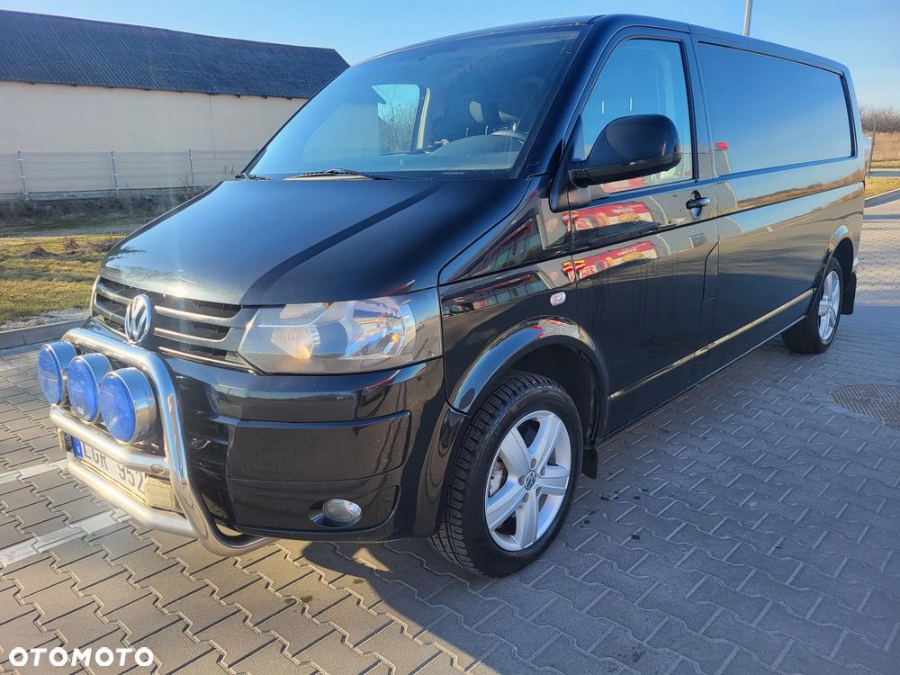 Volkswagen Transporter - 1