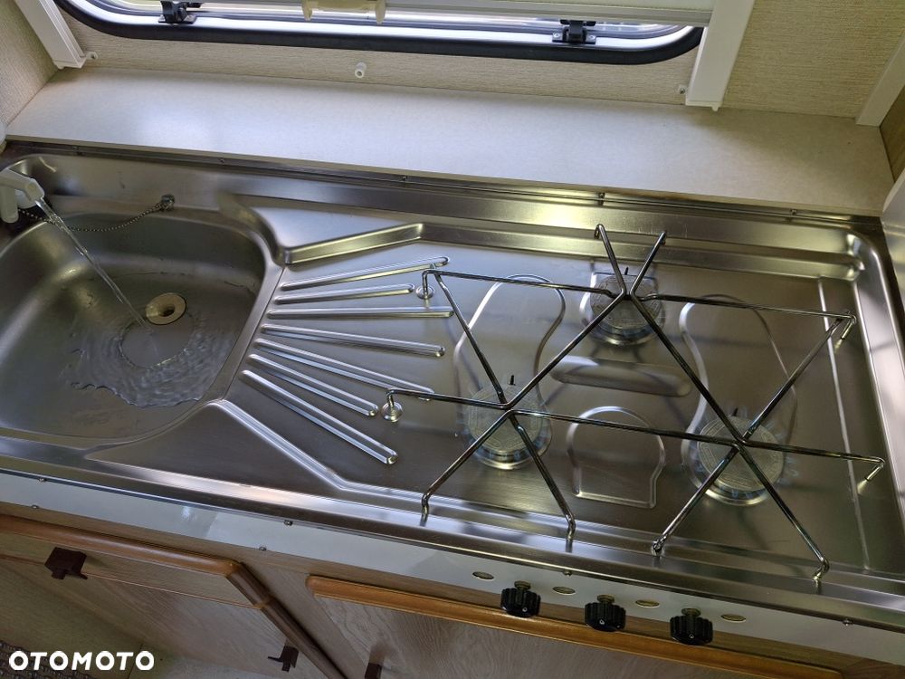 Avento Premier 385 - 13