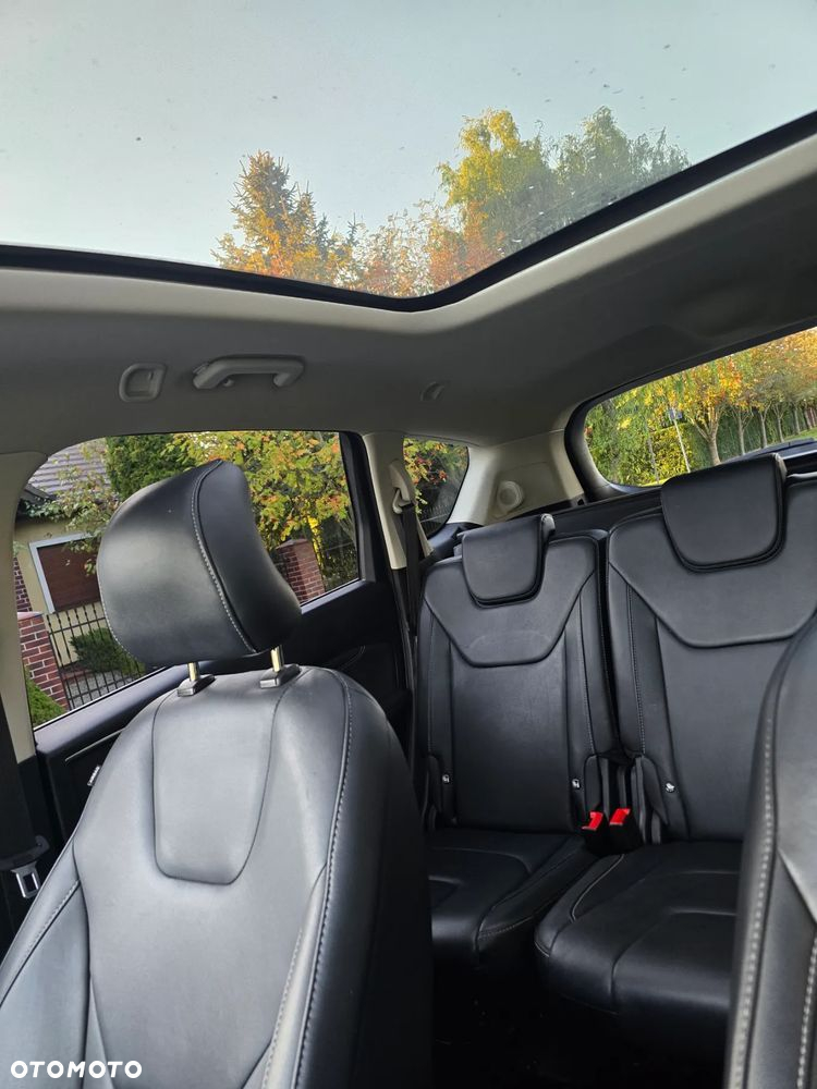 Ford S-Max 2.0 TDCi Titanium - 12