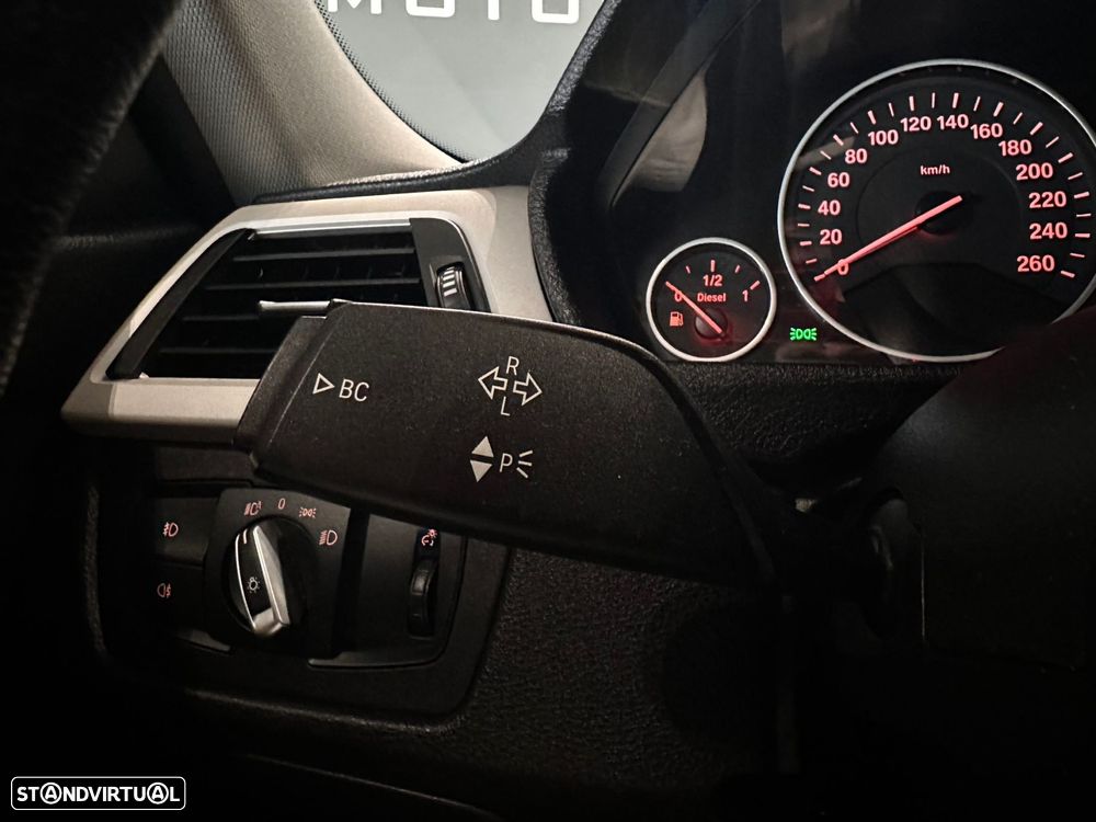 BMW 320 d Line Sport Shadow Auto - 25