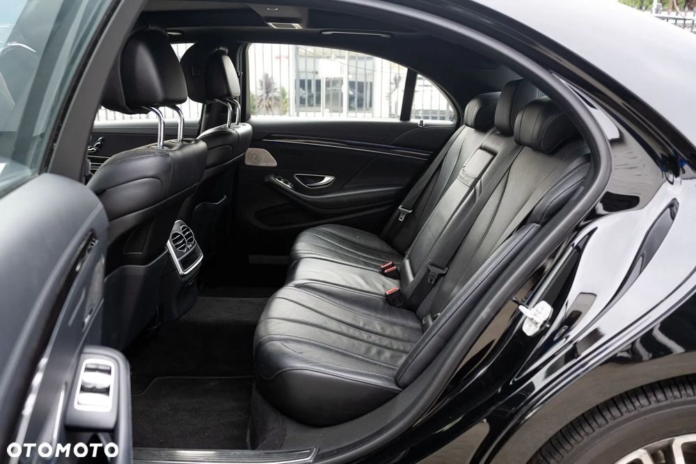 Mercedes-Benz Klasa S 500 4Matic L 9G-TRONIC - 11
