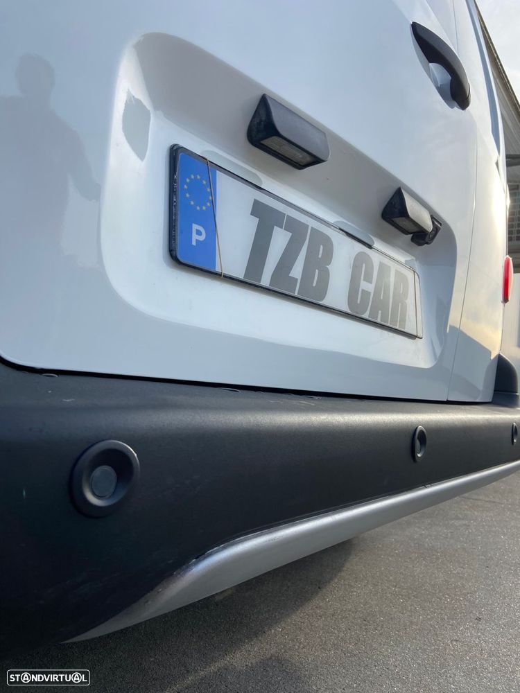 Peugeot Partner - 30