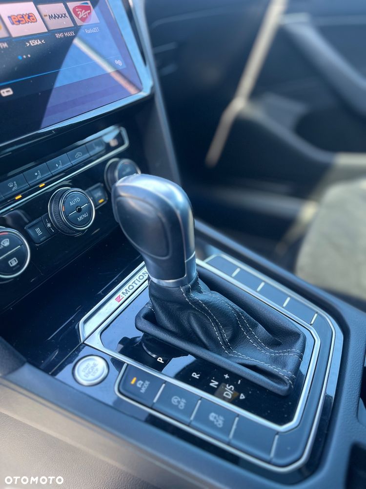 Volkswagen Arteon 2.0 TDI Bi-Turbo SCR 4Mot R-Line Edition DSG - 15