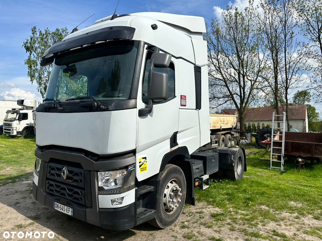 Renault T460 - 1