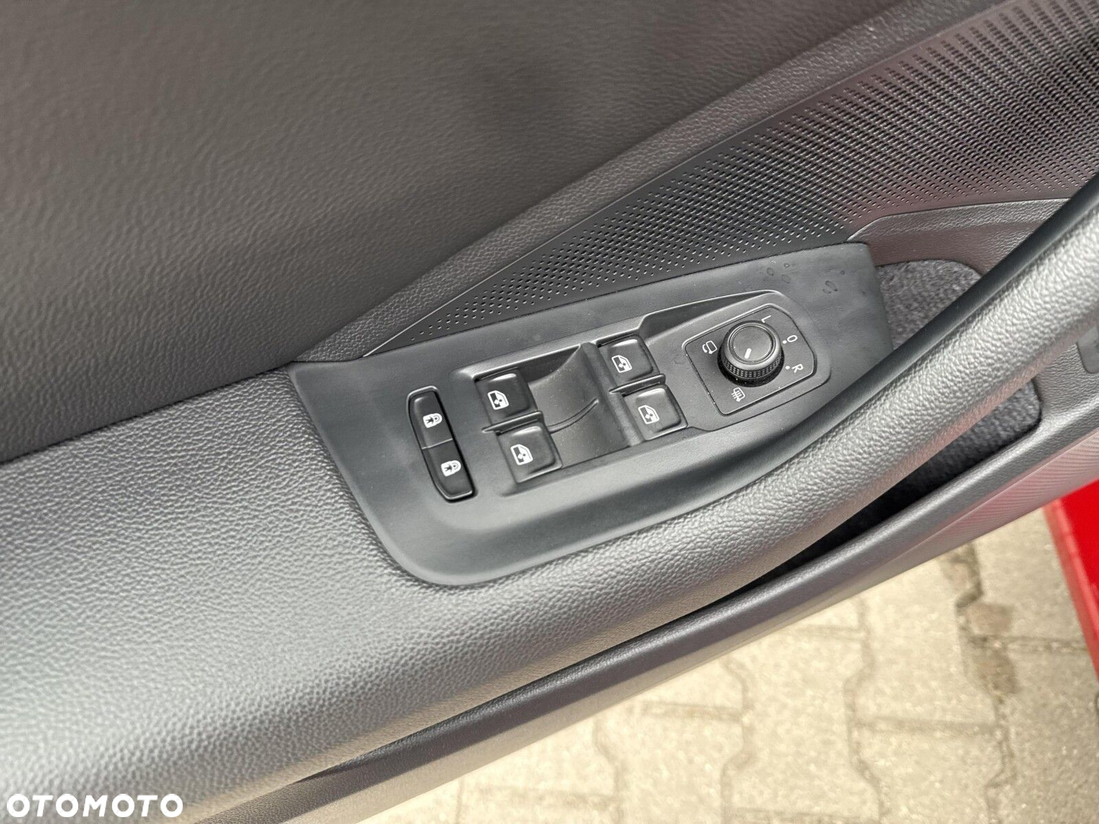 Skoda Superb 2.0 TDI SCR 4x4 L&K DSG - 12