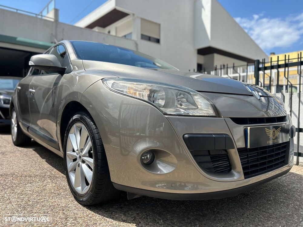 Renault Mégane 1.5 dCi Dynamique - 4