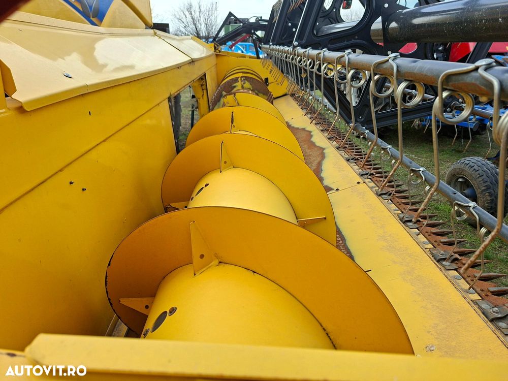 New Holland 760CG 5,48M HEDER + CARUCIOR TRANSPORT GTSH R COCHET - 16