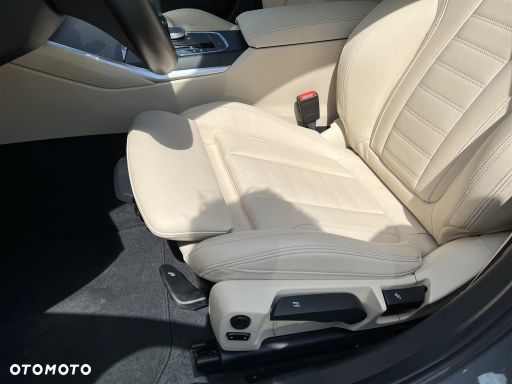 BMW Seria 3 330e Sport Line sport - 14