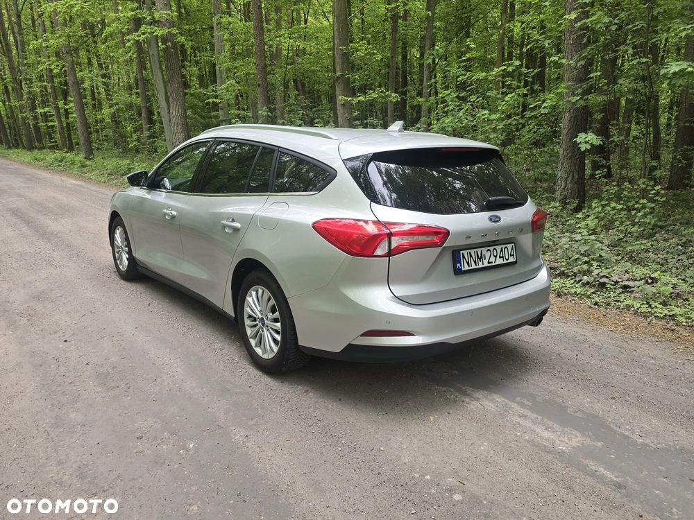 Ford Focus 1.0 EcoBoost Titanium ASS - 5