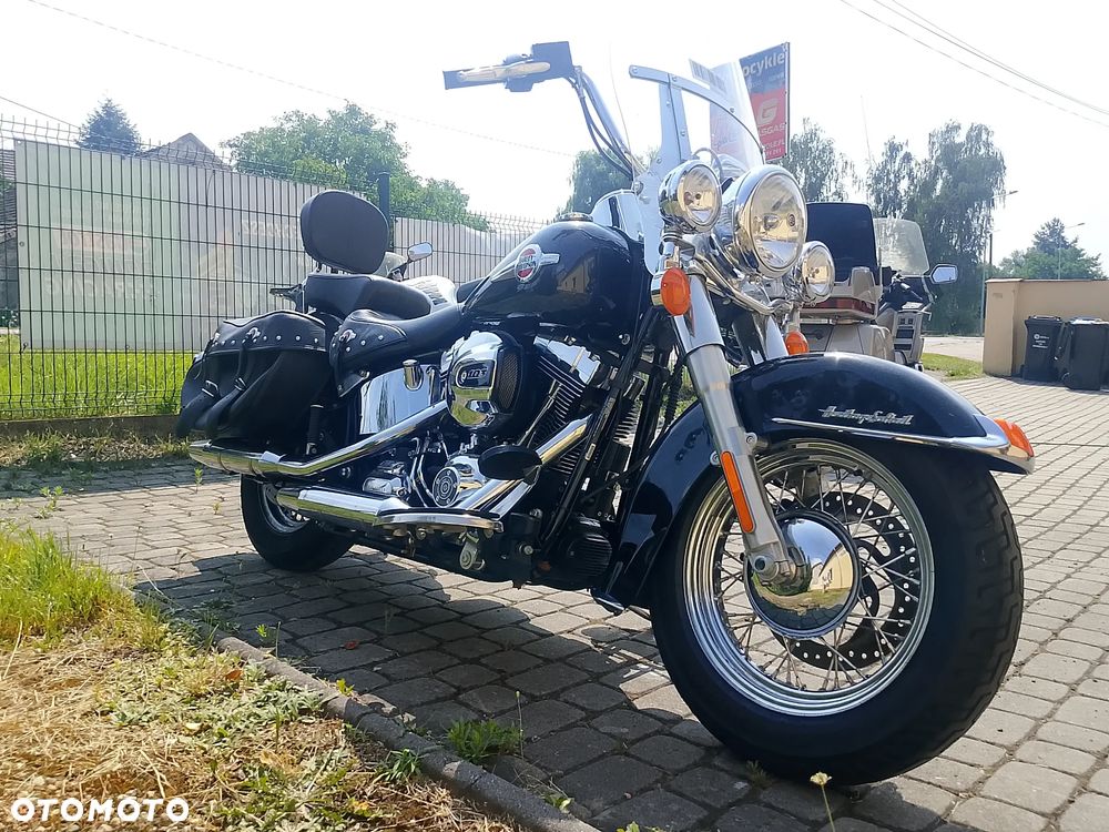 Harley-Davidson Softail Heritage Classic - 12
