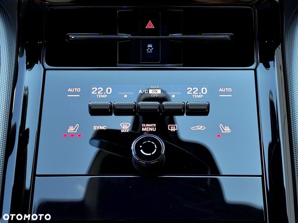 Porsche Panamera - 35