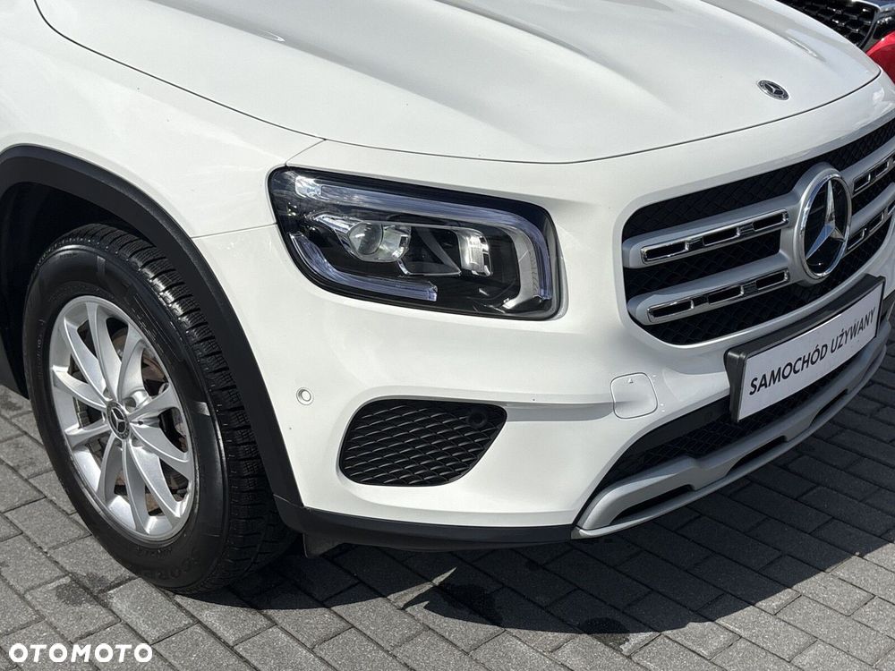 Mercedes-Benz GLB 200 7G-DCT - 33