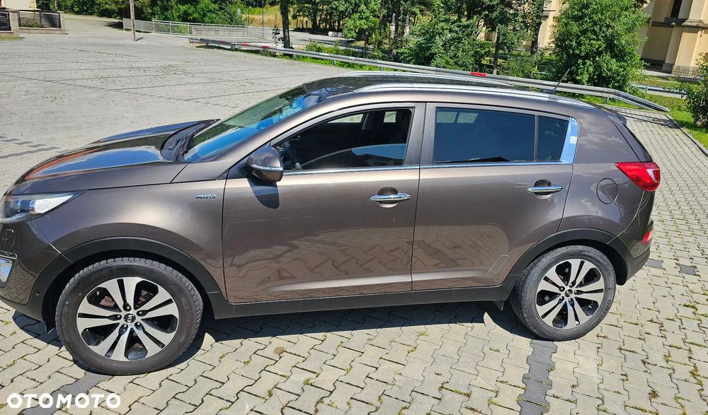 Kia Sportage 2.0 CRDI M AWD - 5