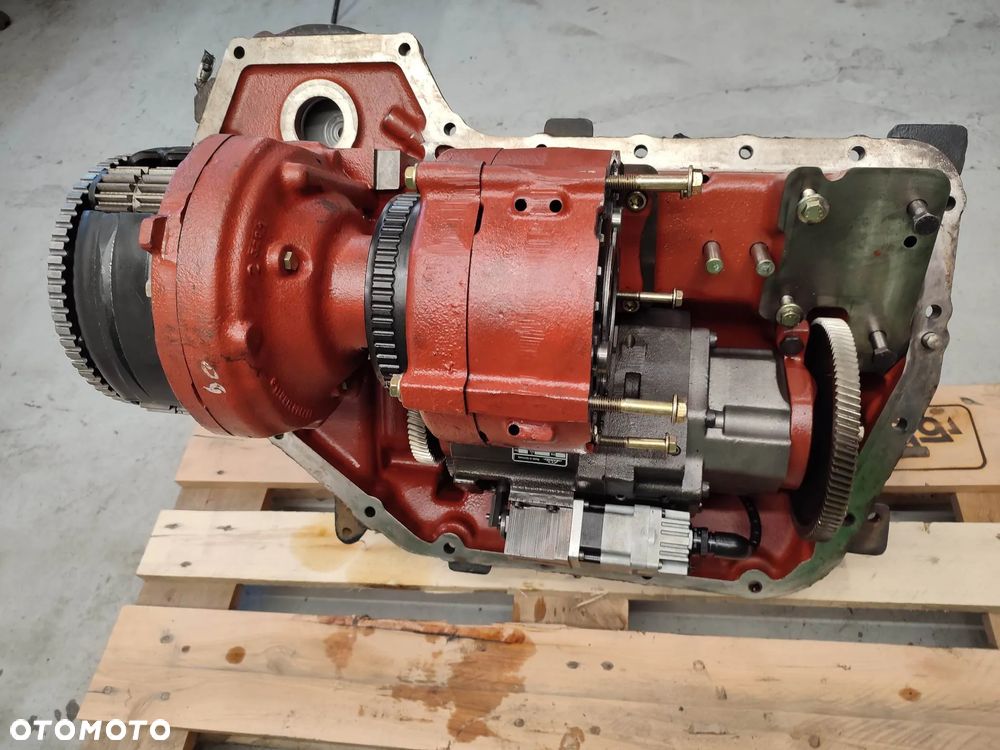 Silniczek krokowy skrzyni Case CVX 150 - 11