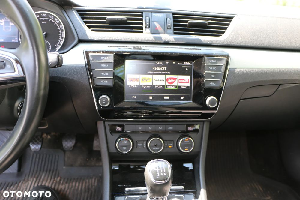 Skoda Superb 2.0 TDI Style - 8
