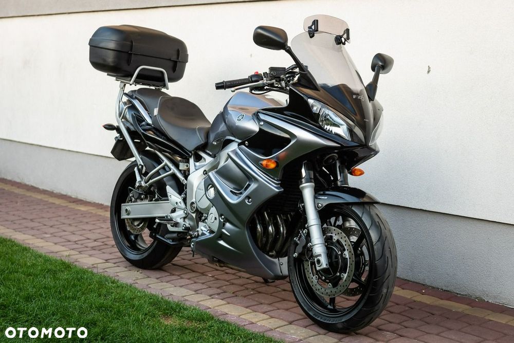 Yamaha FZ - 1
