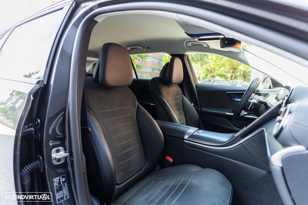 Mercedes-Benz C 300 e AMG Line - 21