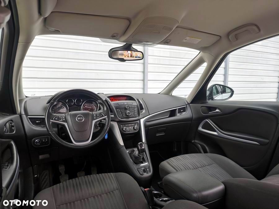 Opel Zafira 1.4 Turbo Edition - 20