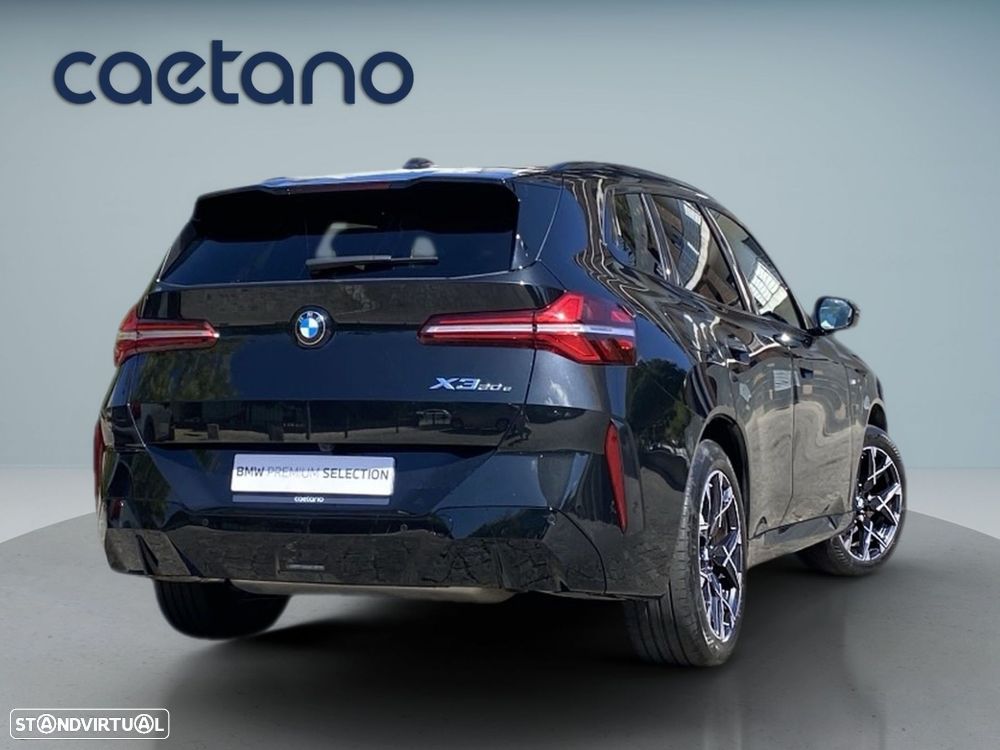 BMW X3 30 e xDrive Pack M Desportivo — fotografia 2