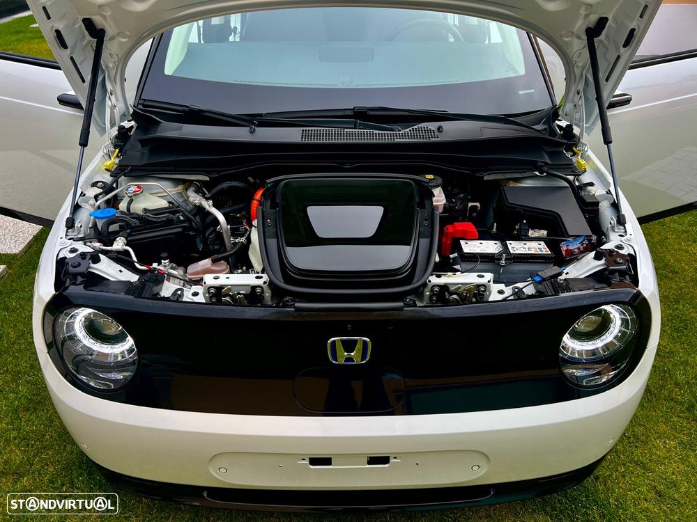 Honda e Advance (16") - 24