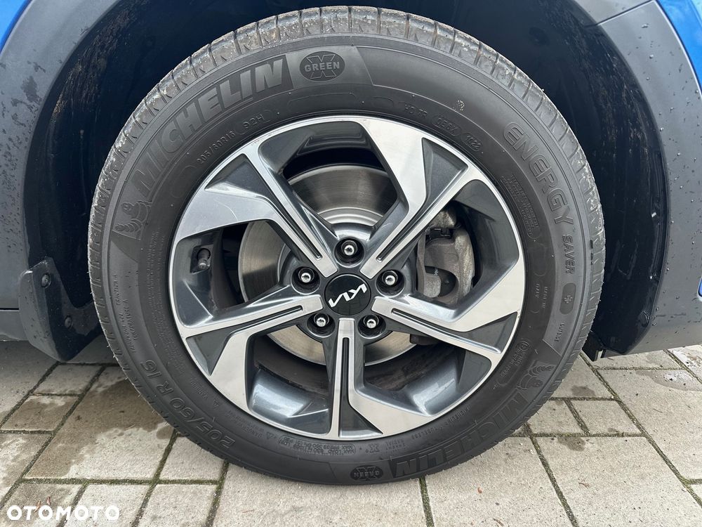 Kia XCeed 1.0 T-GDI M - 11