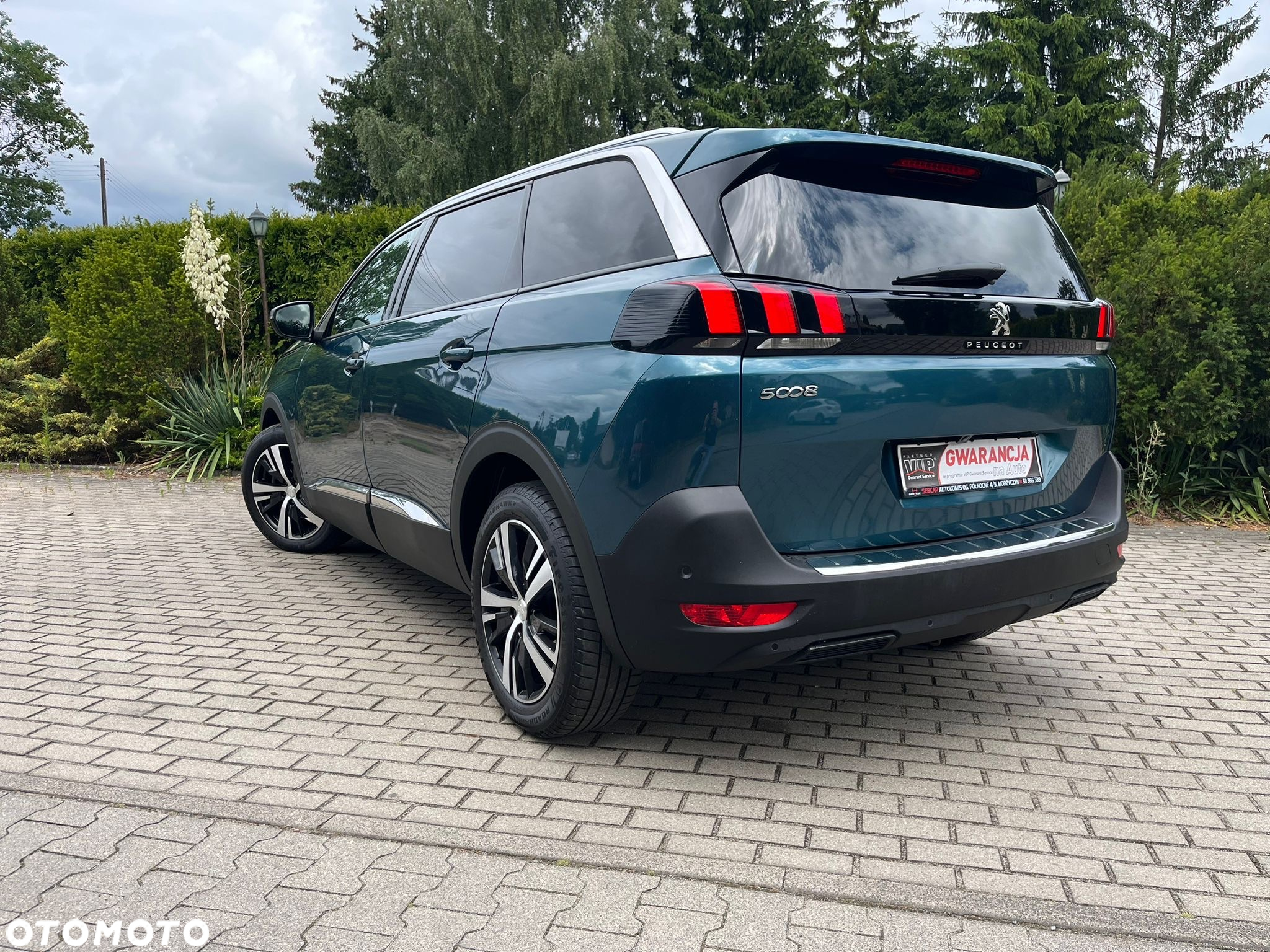 Peugeot 5008 1.5 BlueHDi Allure S&S EAT8 - 33