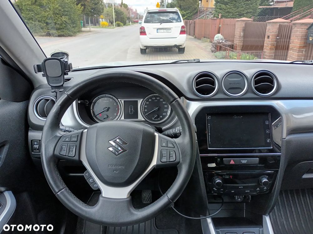 Suzuki Vitara 1.6 Premium 4WD - 10