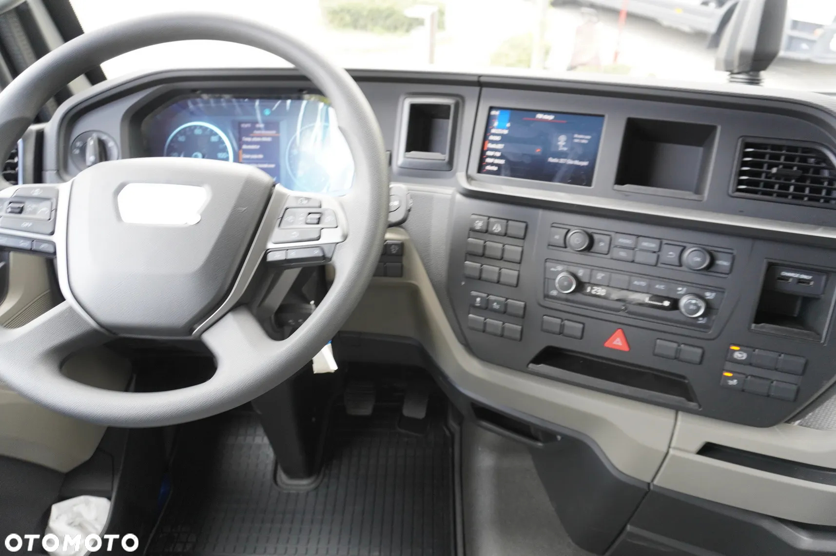 MAN TGX 26.400 / NOWA chłodnia IGLOOCAR 20 palety / 6x2 / 2024 / 2 szt. - 18