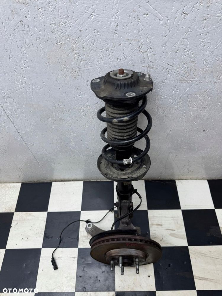 zwrotnica mcpherson prawy przód opel astra k 2015-2019 39039564 1.4 t - 5