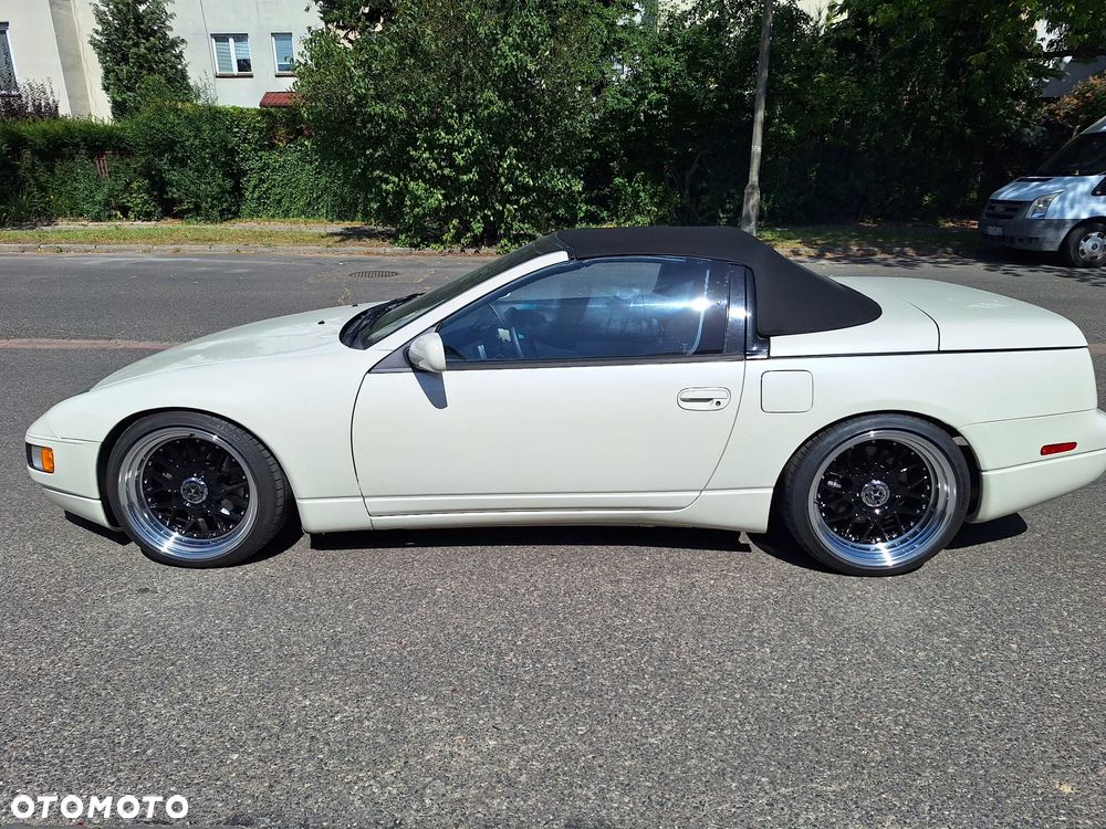Nissan 300 ZX - 36