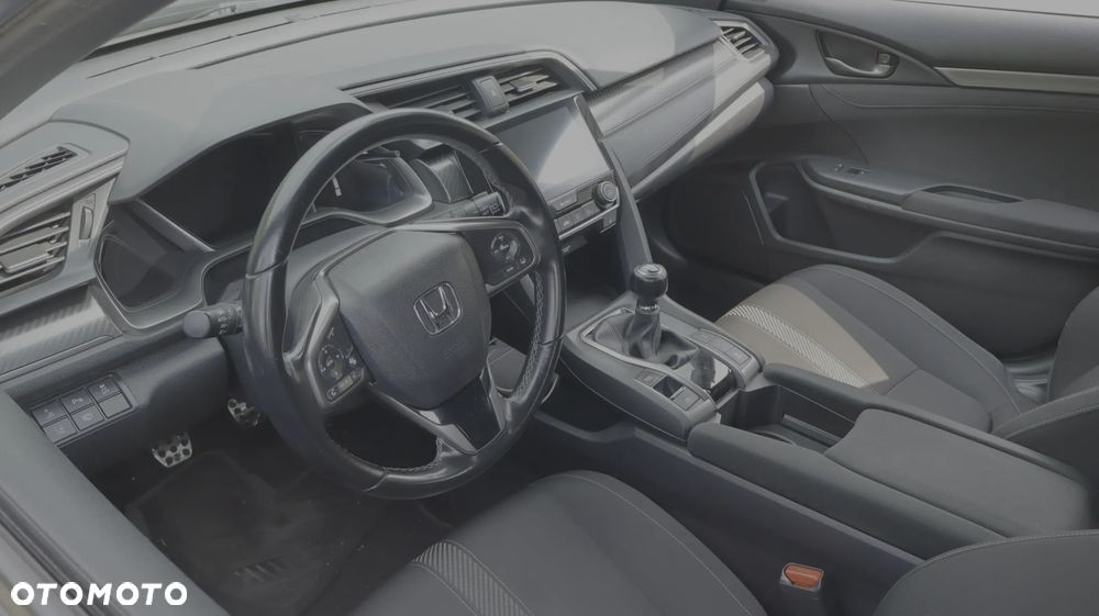 Honda Civic - 10