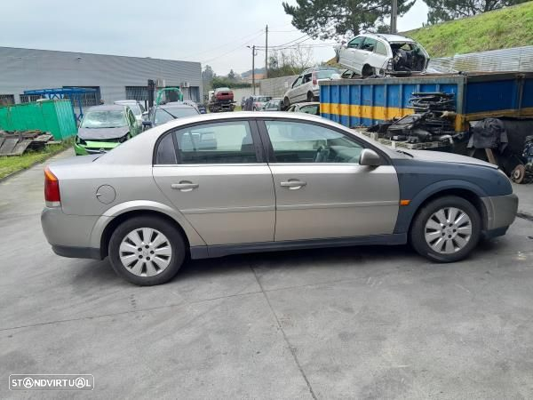 Para Peças Opel Vectra C (Z02) - 4