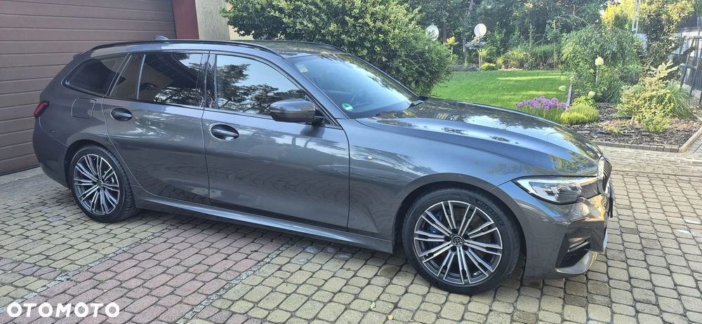 BMW Seria 3 330d xDrive - 7
