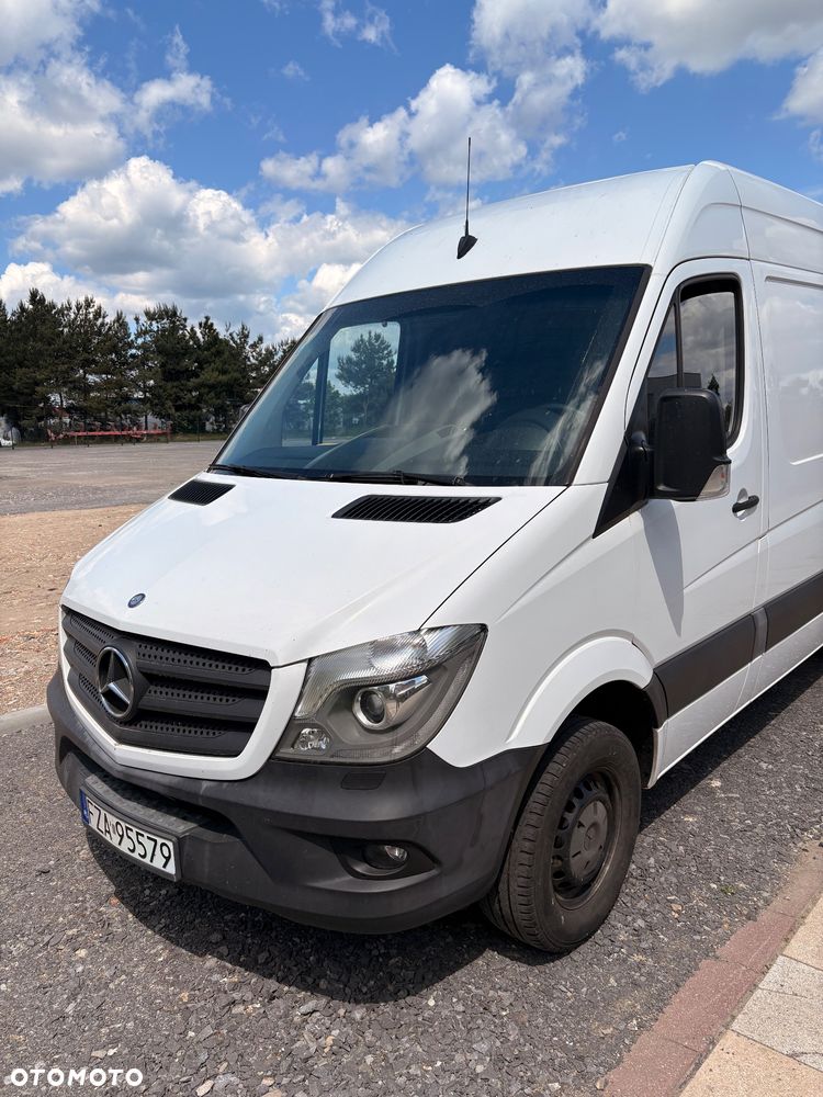 Mercedes-Benz SPRINTER - 2