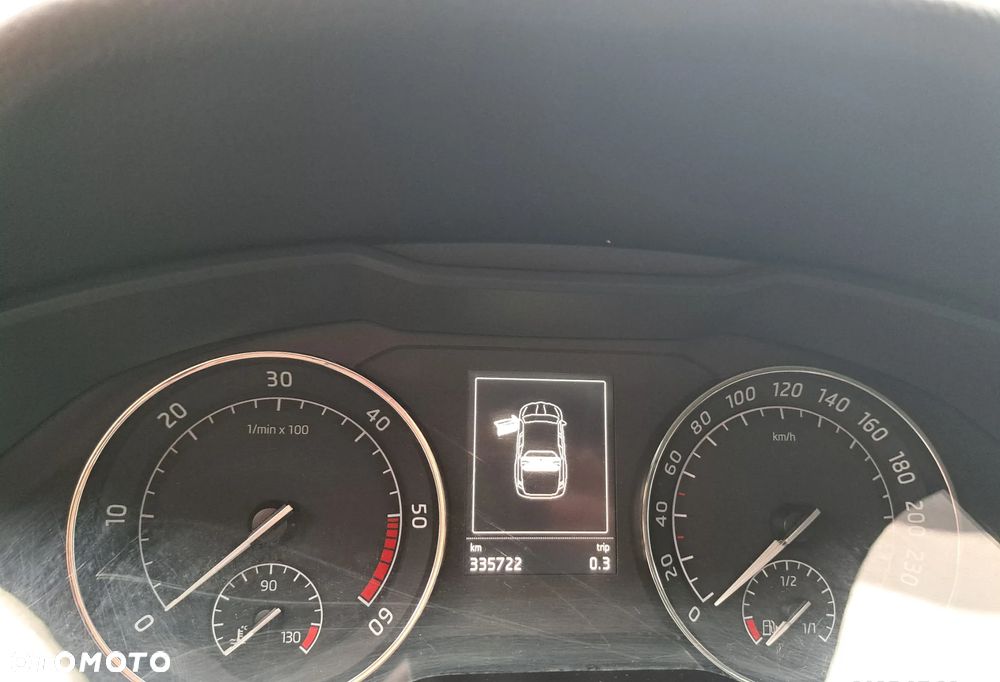 Skoda Superb 2.0 TDI Ambition - 20