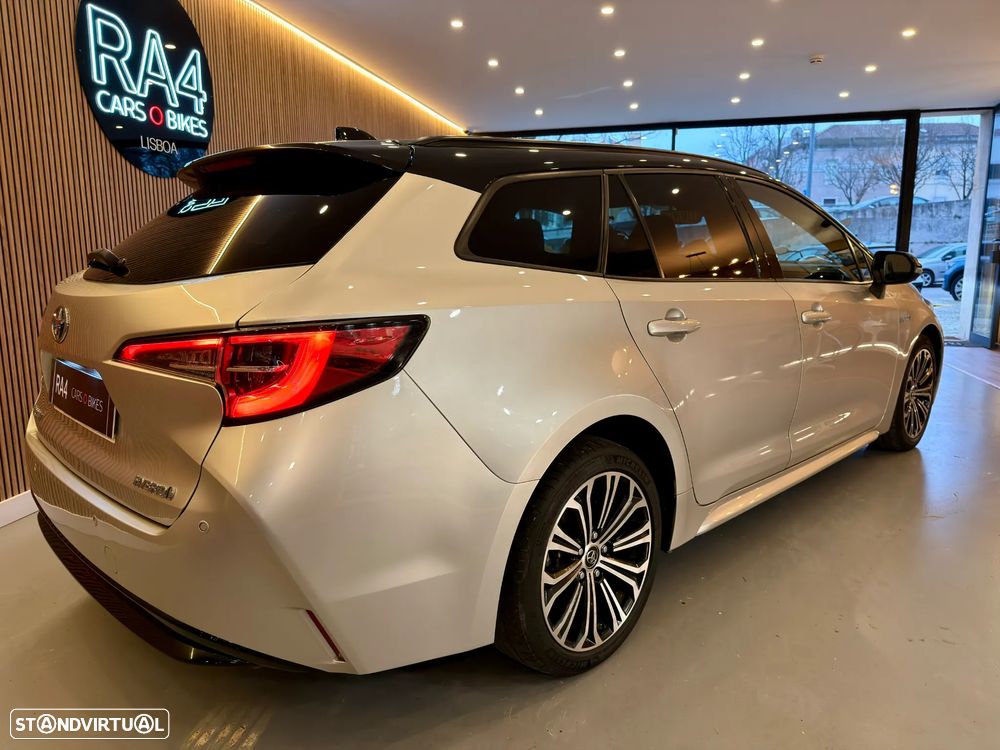 Toyota Corolla SW - 11