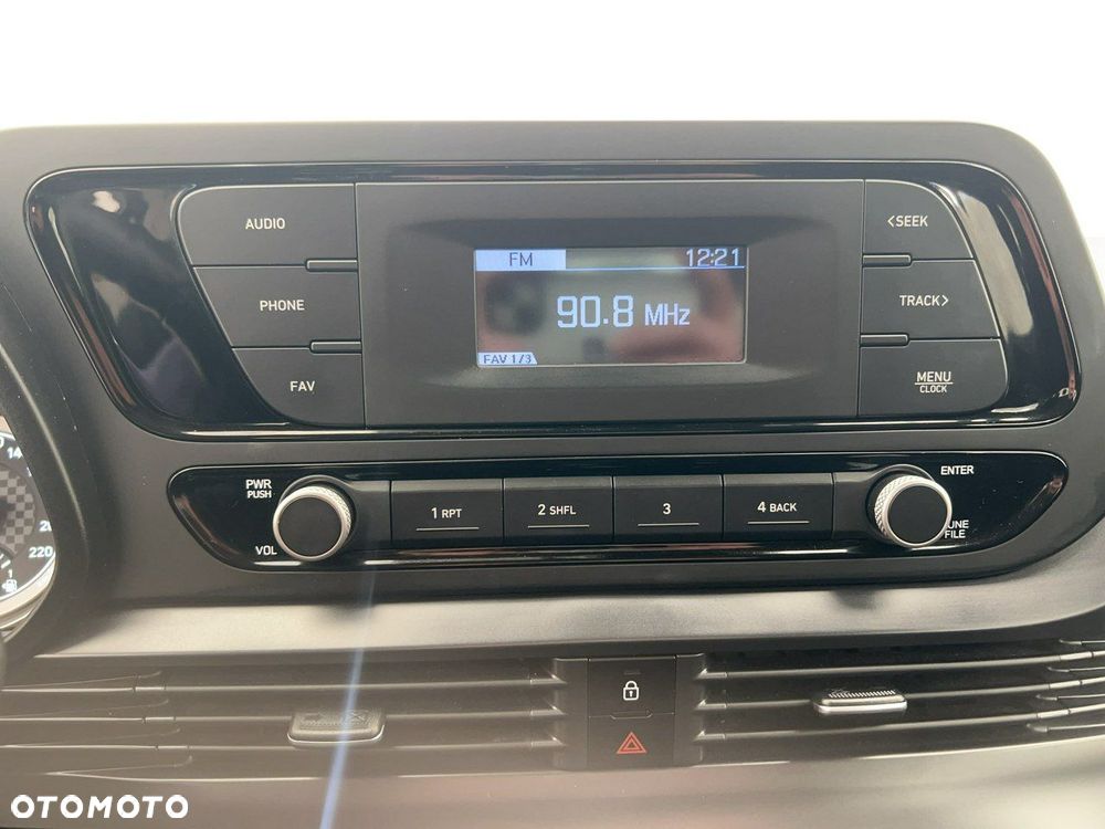 Hyundai i20 1.2 Pure - 19