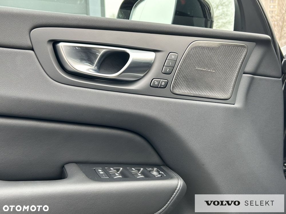 Volvo XC 60 - 10