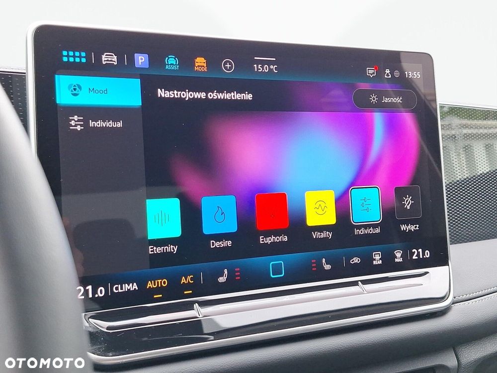 Volkswagen Tiguan 2.0 TDI SCR Life DSG - 26