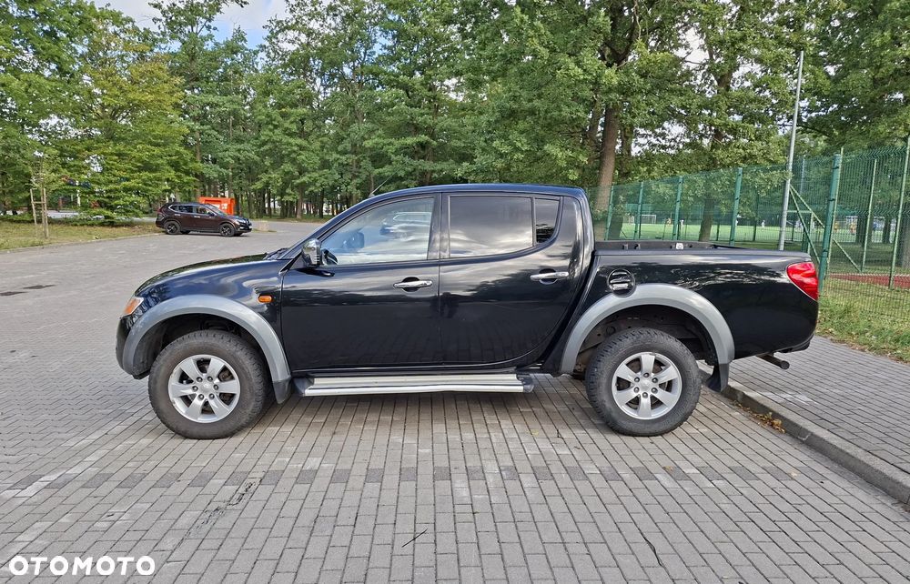 Mitsubishi L200 - 6