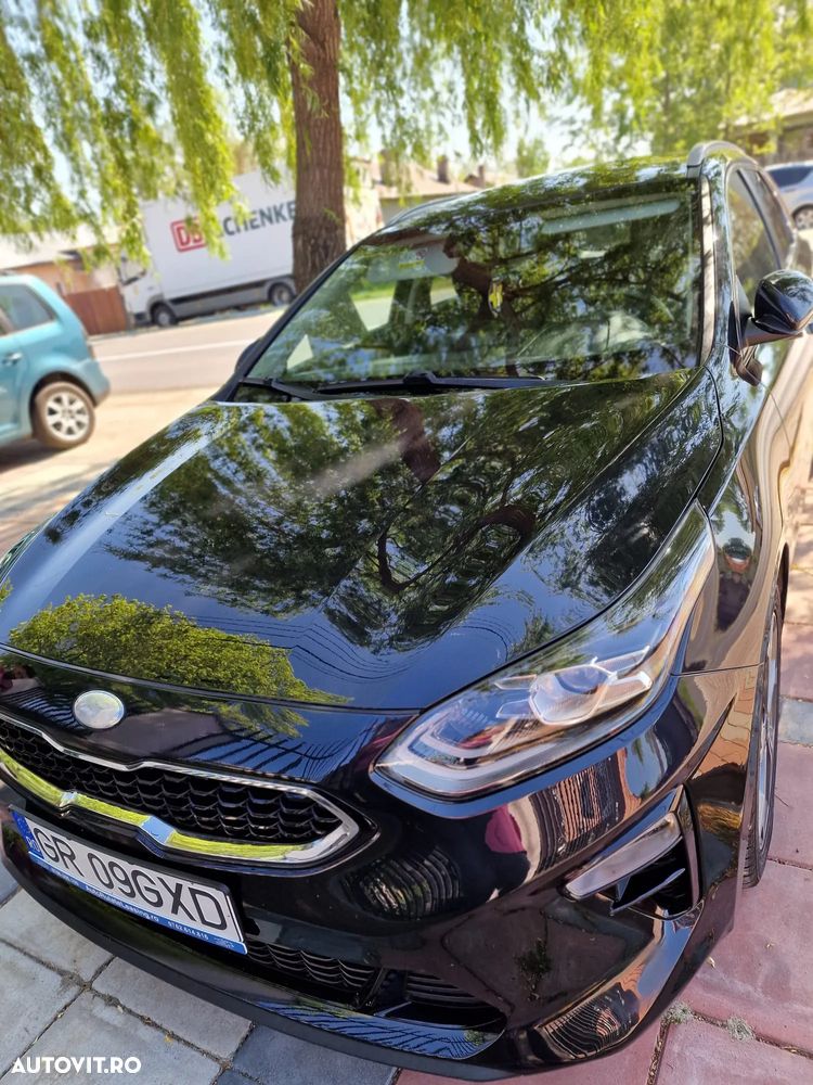 Kia Ceed SW 1.6 CRDi DCT Platinum Edition - 6