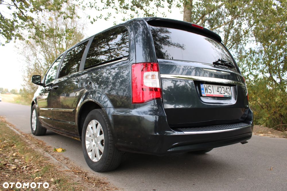 Chrysler Town & Country 3.6 Touring - 9