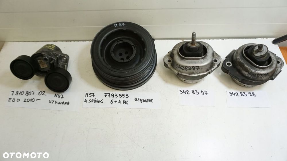NAPINACZ PASKA BMW SERII 5 F10 F11 7810807.02 - 1